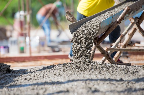 Backyard Concrete Pouring in Kennewick