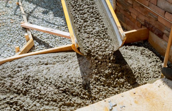 Cement Walkway Pouring in Kennewick