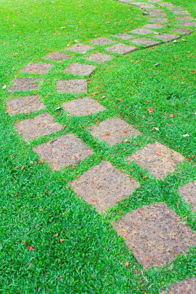 Backyard Pathway Construction in Kennewick